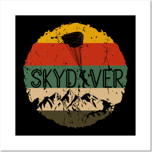 Retro Vintage Skydiver Skydiving Parachuting Skydive Gift Posters and Art